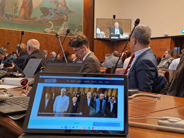 انتقاد رئیس مرکز پژوهشی حقوق اقلیت ها از استفاده ابزاری از زبان مادری و فوتبال برای نفرت پراکنی قومی و مذهبی 