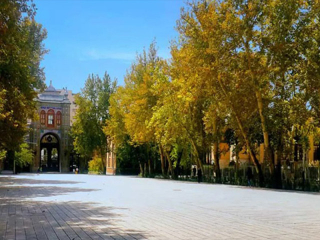 چهارراه ادیان تهران