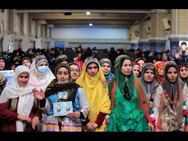 مروری بر نگاه رهبر انقلاب اسلامی به اقوام ایرانی